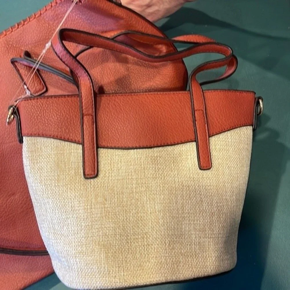 Calin Collection 3 in 1 Vegan bag nwt - Picture 2 of 12